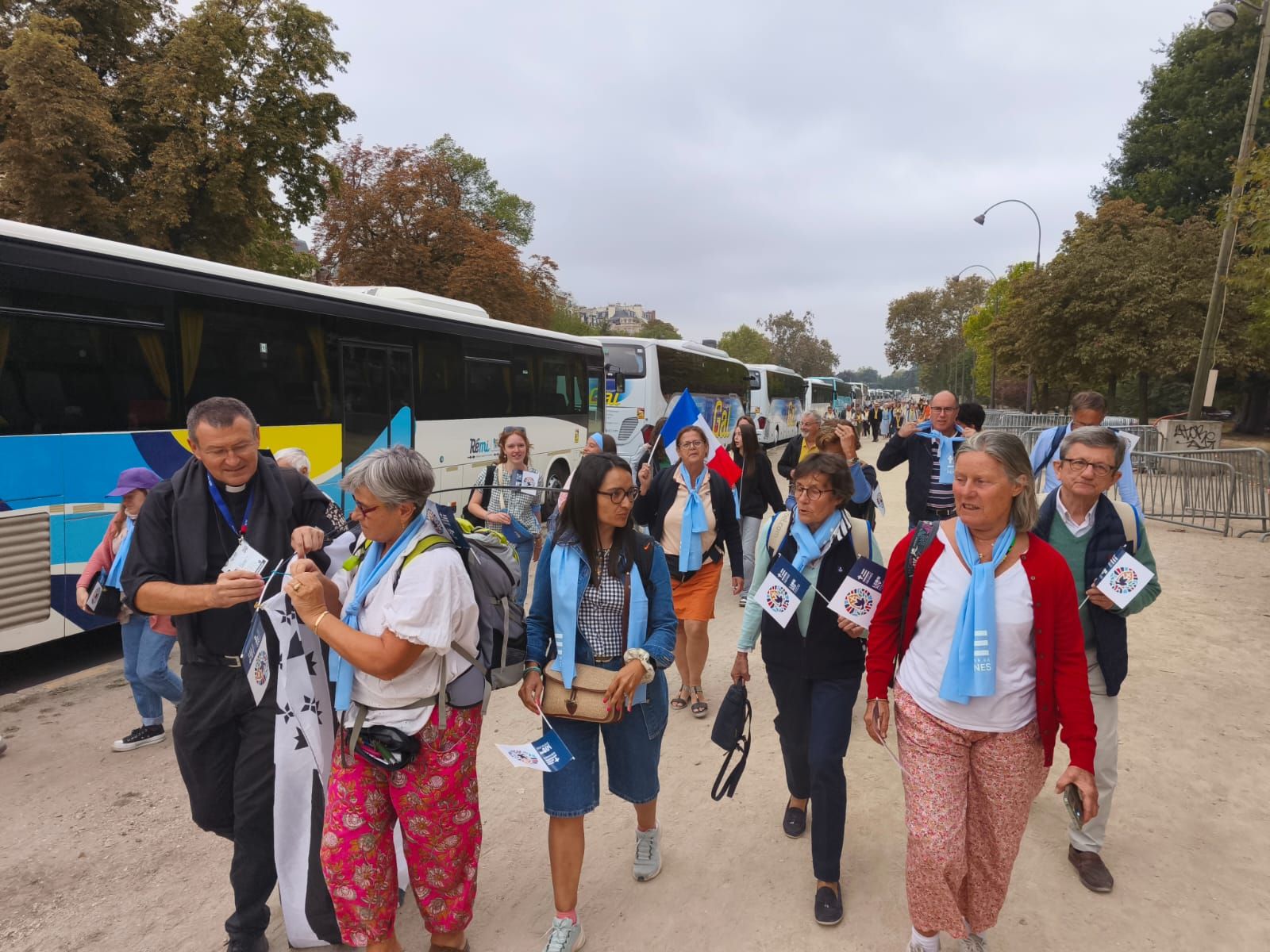 L'arrivée à Paris - paroisse Dinard-Pleurtuit